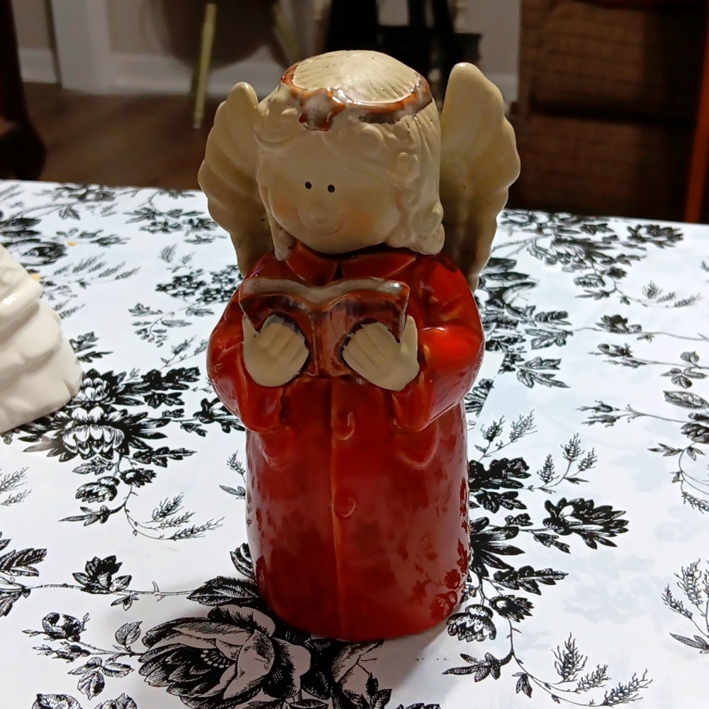 Angel Ceramic Choir Boy 6 inches Tall